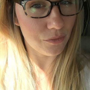 Meet your Posher, Destiny